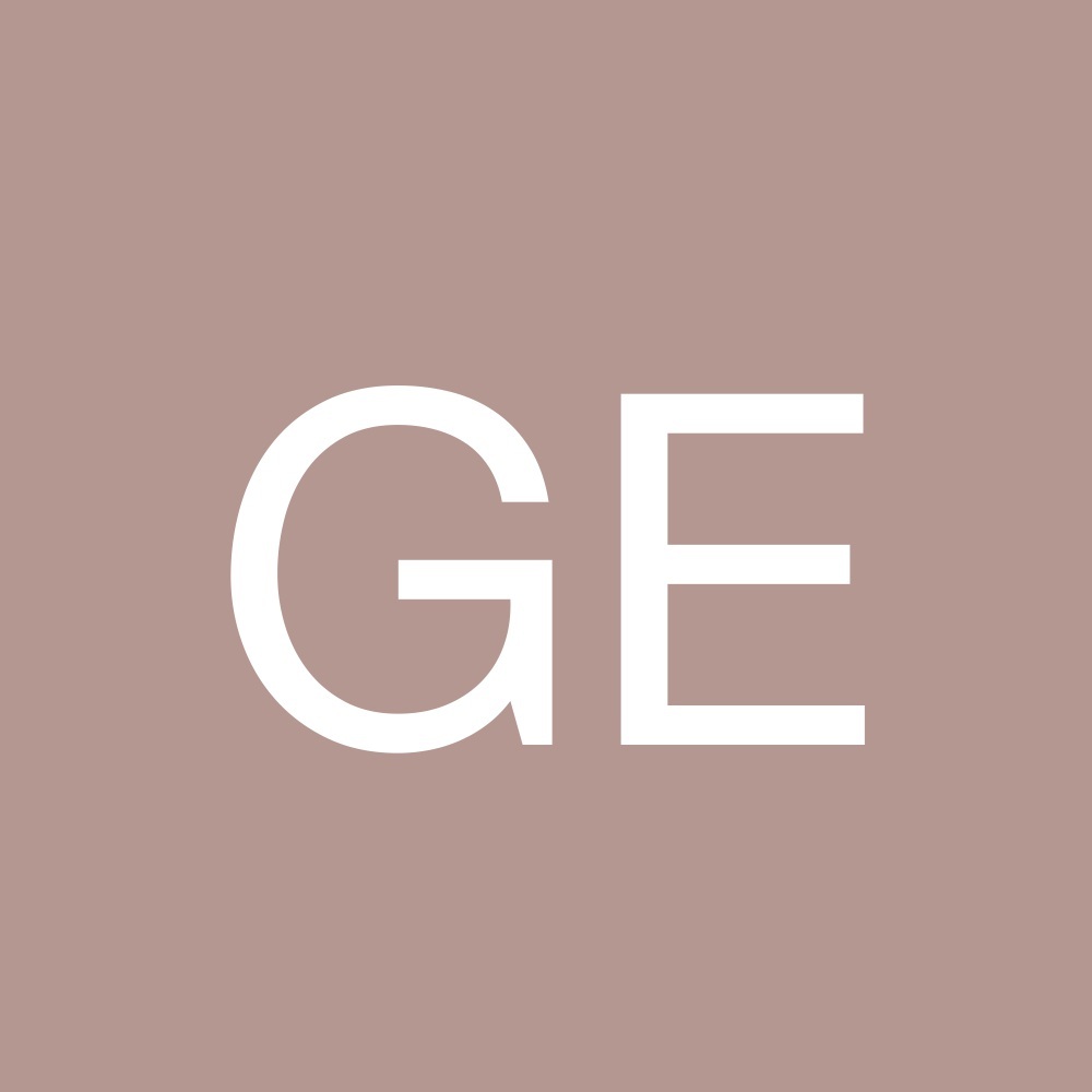 Meet your Posher, Gloria